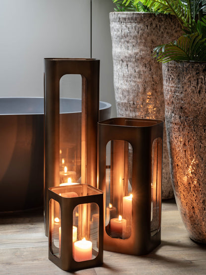 Thorpe Metal and Glass Hurricane Medium 53cm